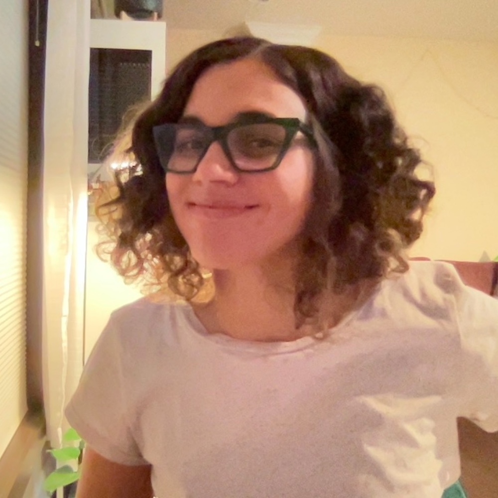 Meet your Posher, Sofia d.